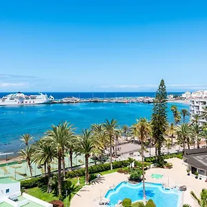 comodoro-los-cristianos-tenerife-38650.in-canary-islands.com/