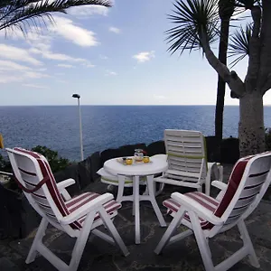 https://bungalow-ocean-view.in-canary-islands.com