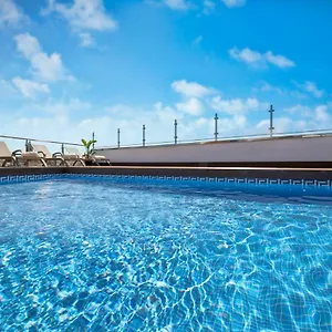 https://salles-hotel-malaga-centro.1costadelsol.com